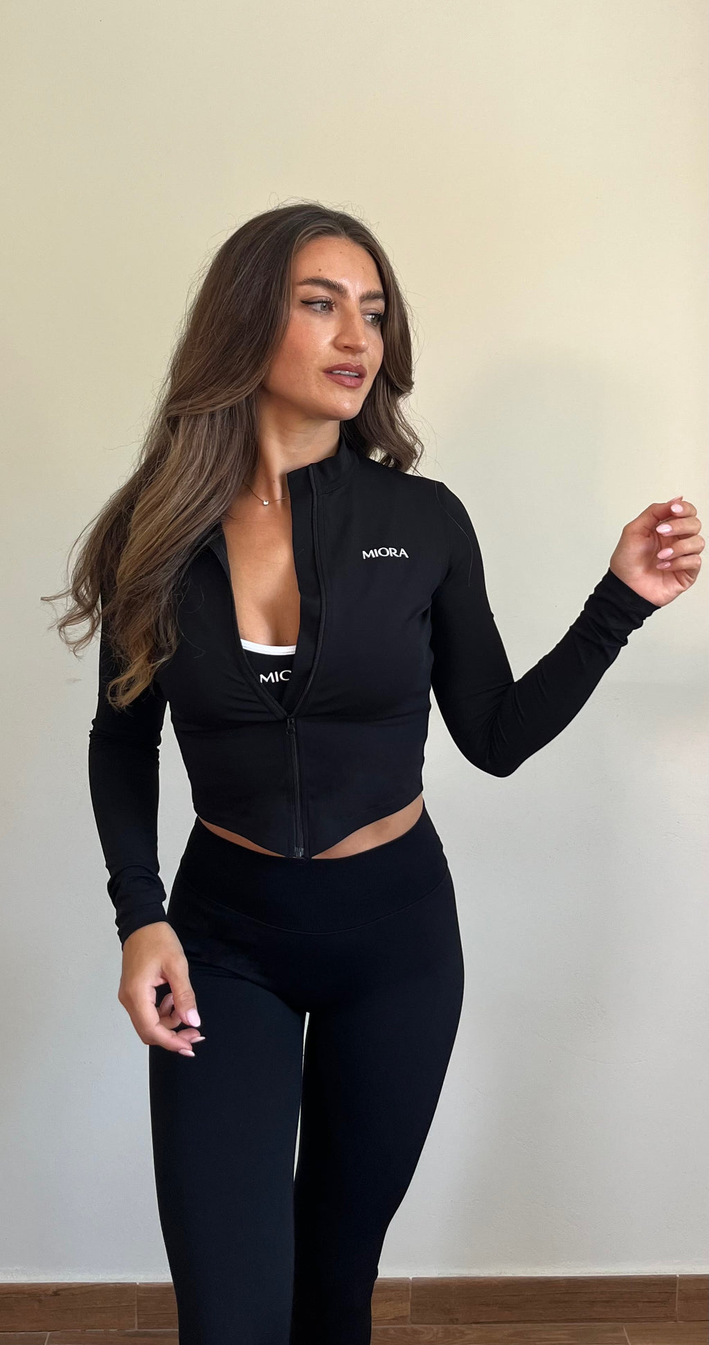 Chaqueta deportiva negra - SCULPT